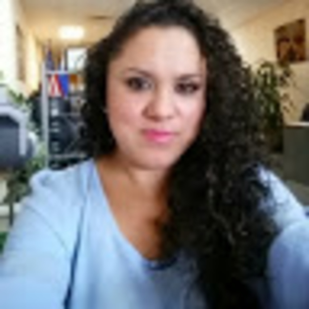 Meet your Posher, Alejandra